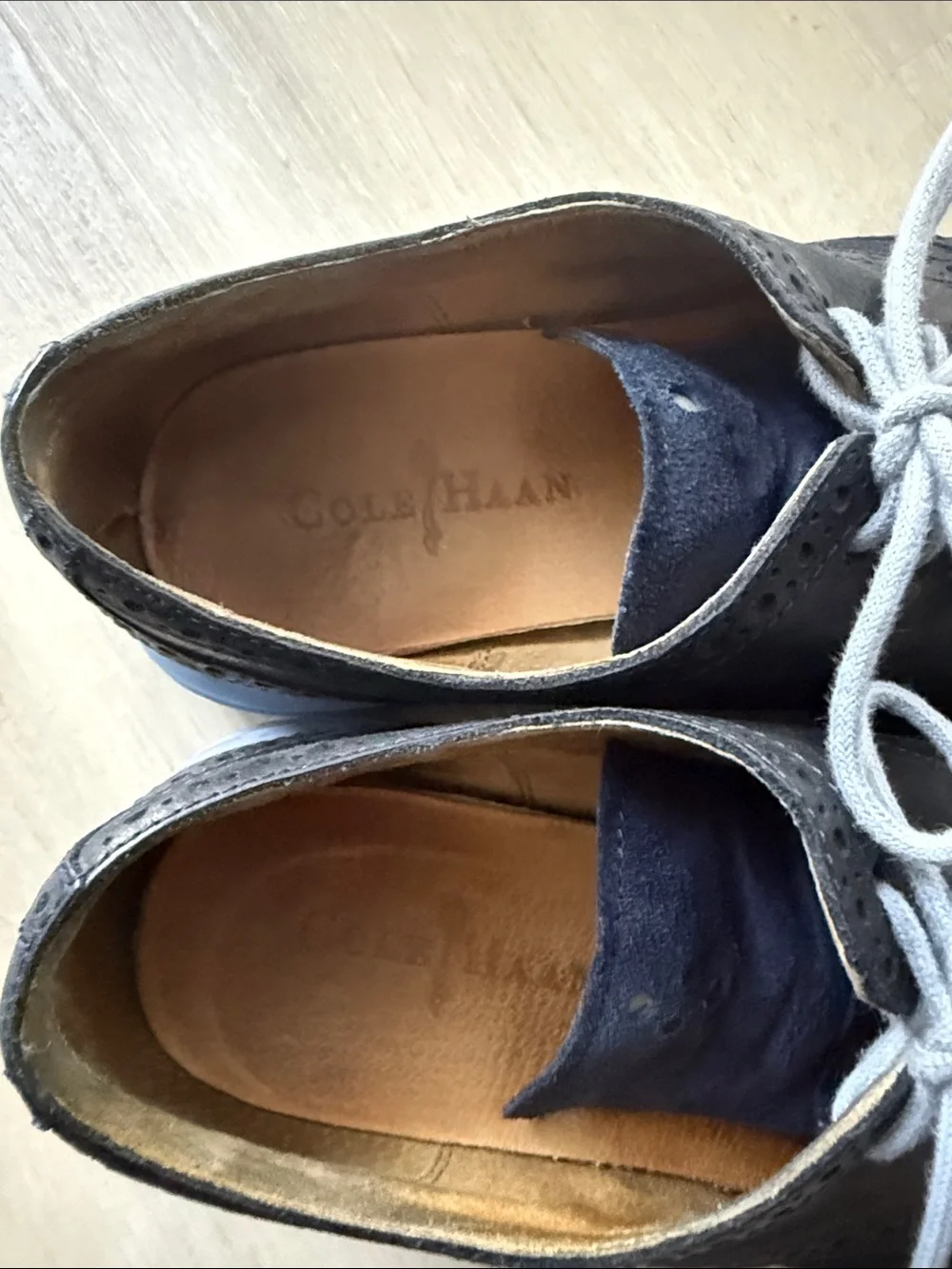 Cole Haan men's Wingtip Derby Shoes - Classic Brogue Style size 8.5